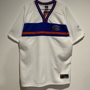 🔥New🔥Gators sports shirt never worn